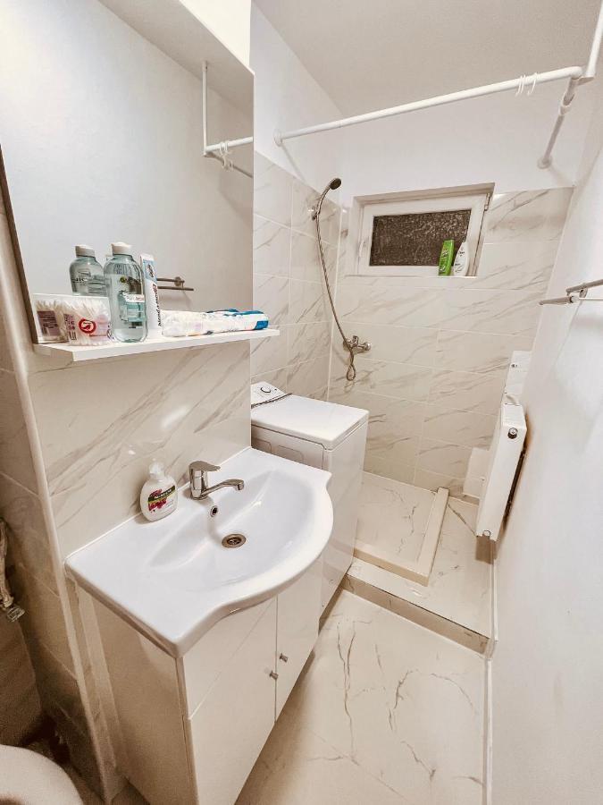 Lovely Apartment In A Quiet Area - Spitalul Judetean L5 ทิมิชัวรา ภายนอก รูปภาพ